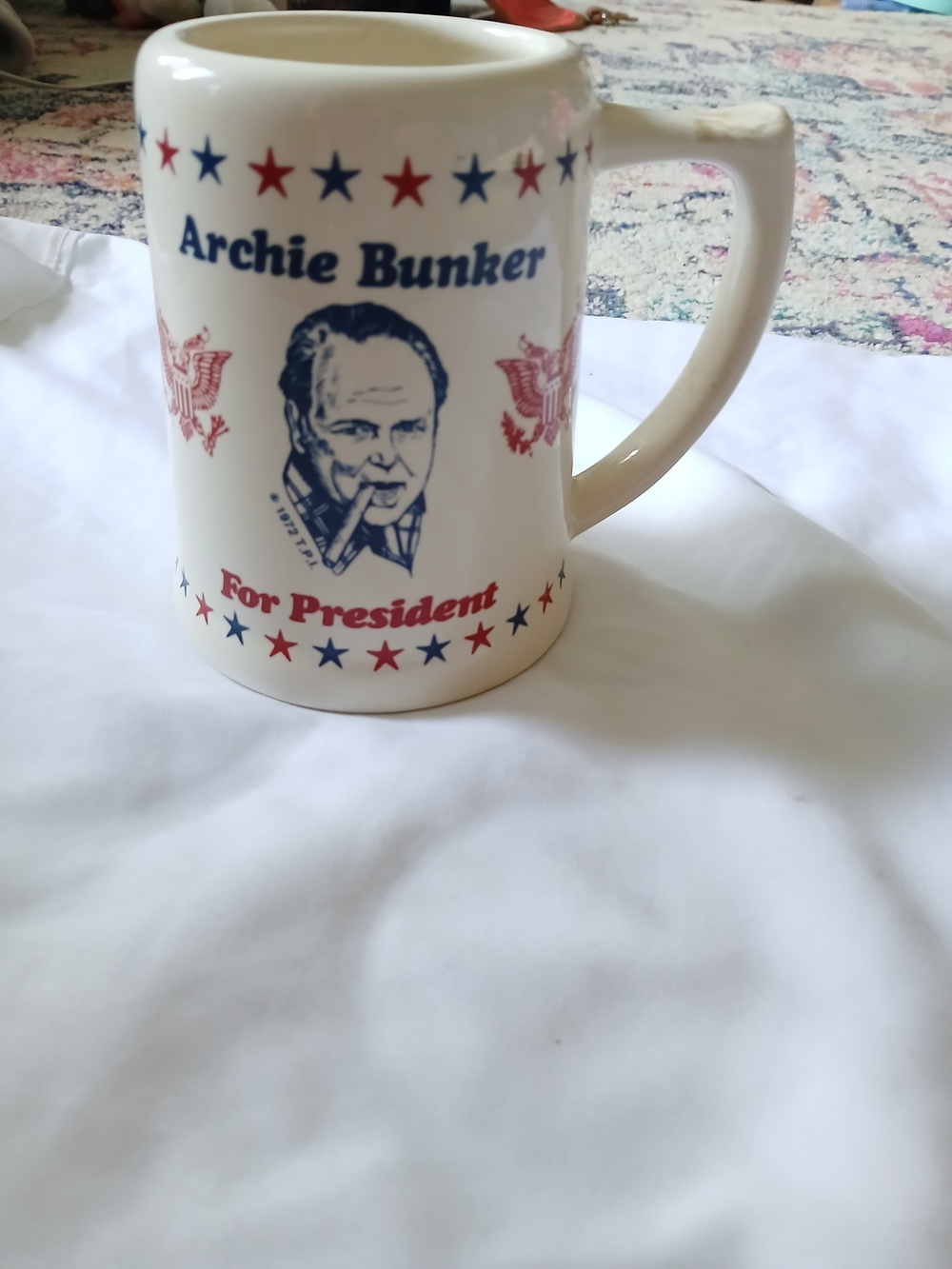 Vintage 1972 Archie Bunker For President Beer Party Ceramic Mug Stein Family
